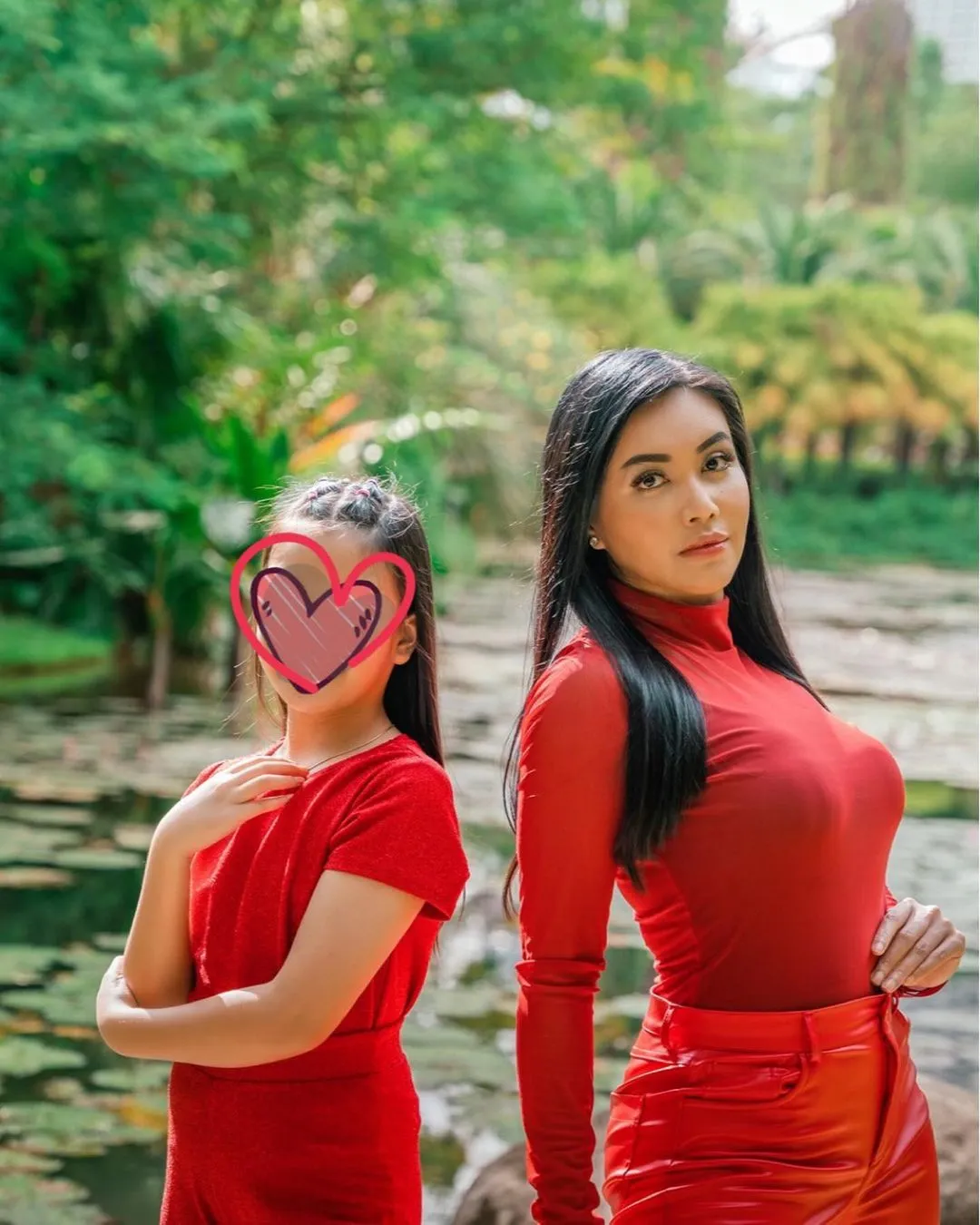 Potret Denada Bareng Anaknya (Credit: Instagram/denadaindonesia)