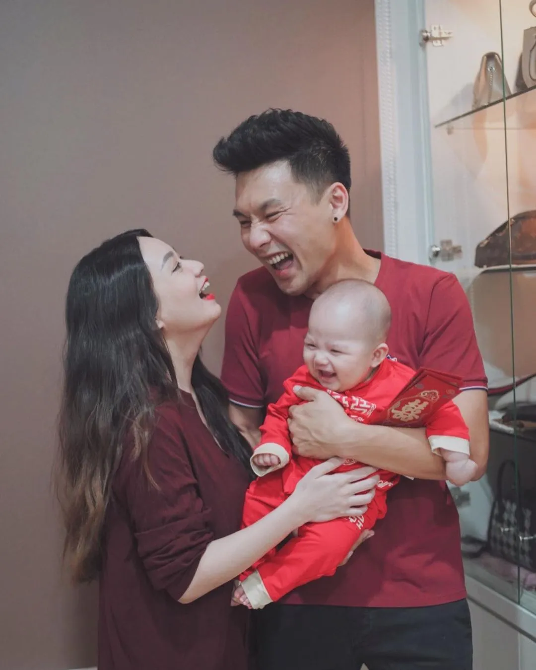 Potret Keluarga Fendy Chow (Credit: Instagram/fendychow)