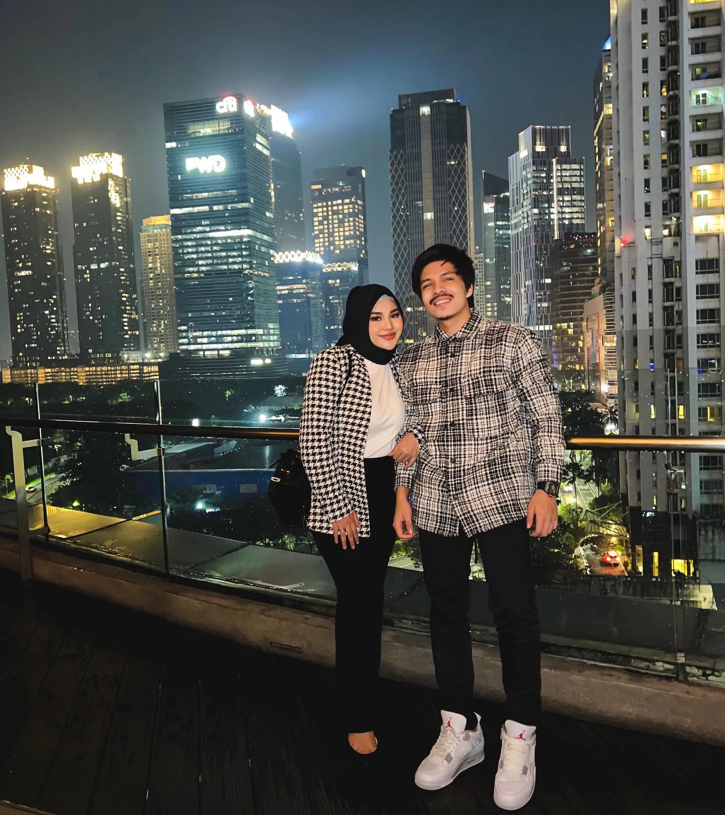 (credit: Instagram.com/aurelie.hermansyah/)