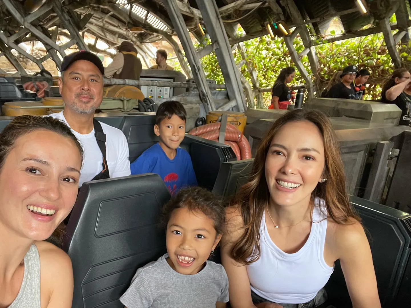 (credit: Instagram.com/julstelle/)