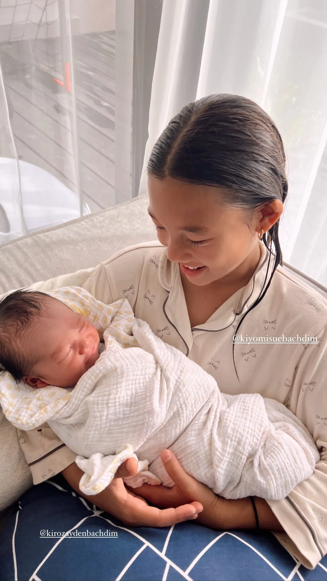 Potret Anak Jennifer Bachdim (Credit: Instagram/jenniferbachdim)