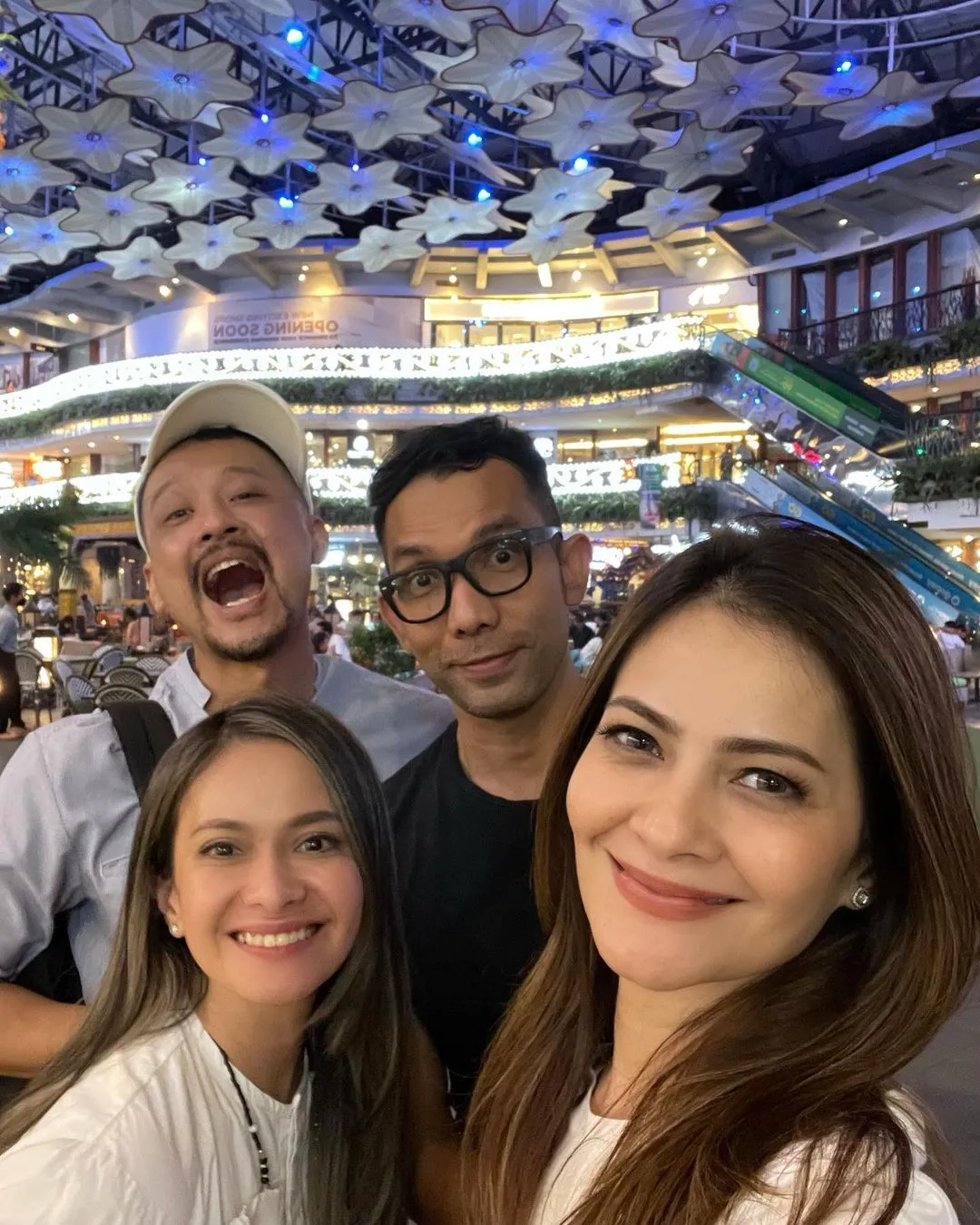 Potret Ersa Mayori dan Cut Tary yang Makin Mirip (Credit: Instagram/ersamayori)