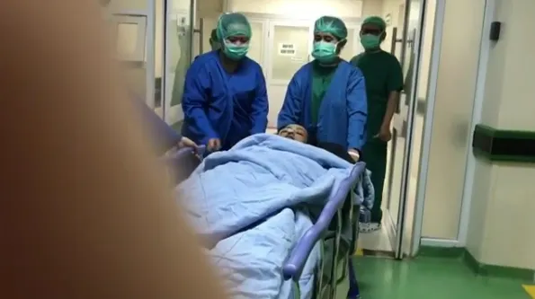 Kondisi Jupe sebelum memasuki ruang operasi © Instagram.com/anggiatheperez