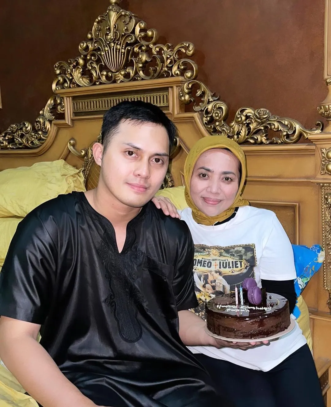 Potret Ultah Fadel Islami dan Muzdalifah (Credit: Instagram/muzdalifah999)