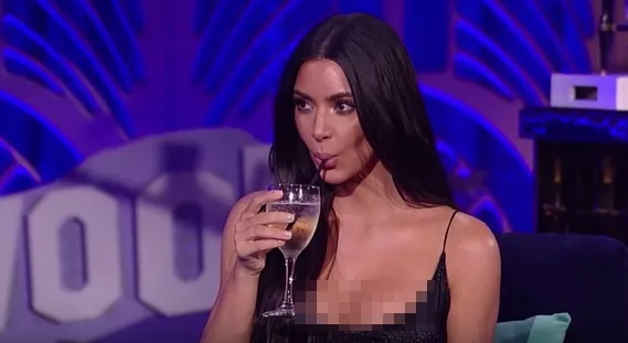 Kim disinggung soal pernikahannya dengan Kris Humphries © Youtube.com