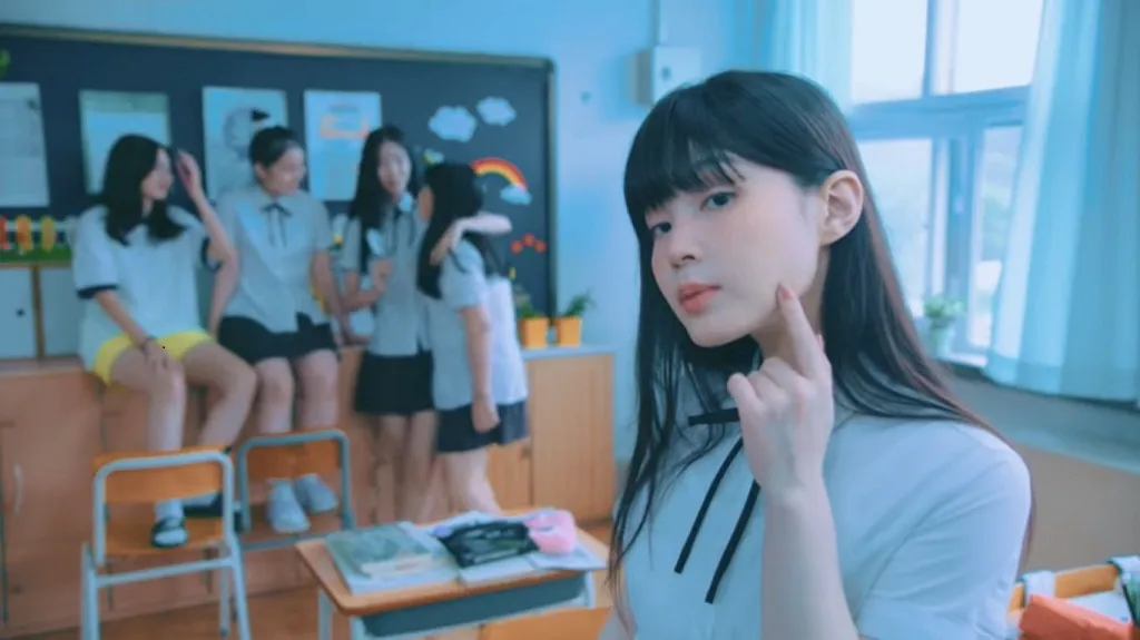 LeeHi - H.S.K.T