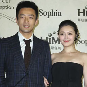 Barbie Hsu bersama sang suami @xin.msn.com