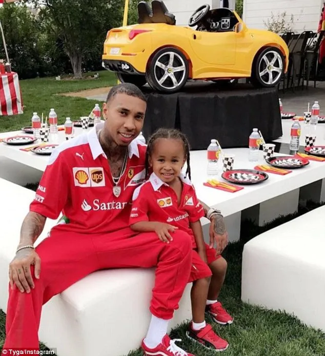 Tyga dan King Cairo, sang putra kesayangan