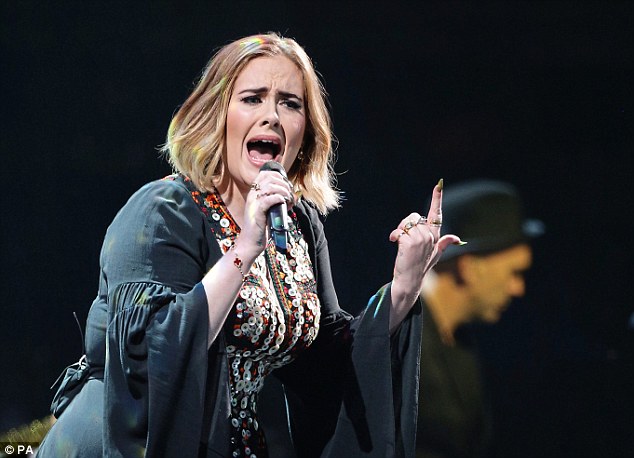 Album Adele dijual kembali sebanyak 32 ribu kopi pada situs musicmagpie.co.uk © metro.co.uk