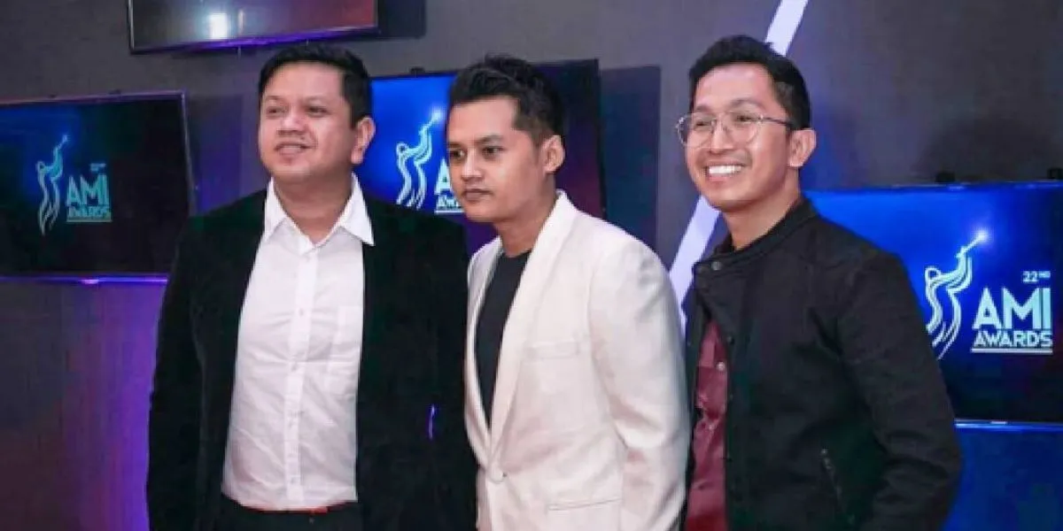 3 Composers - Diam Diam Suka