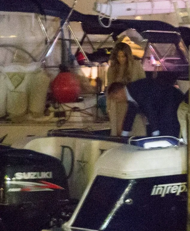 J-Lo dan A-Rod sebelumnya liburan bareng di Bahama © via dailymail.co.uk