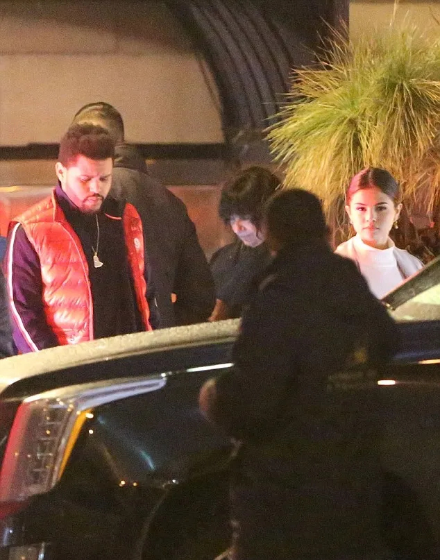 Tak ada kemesraan yang mereka tunjukkan © via dailymail.co.uk