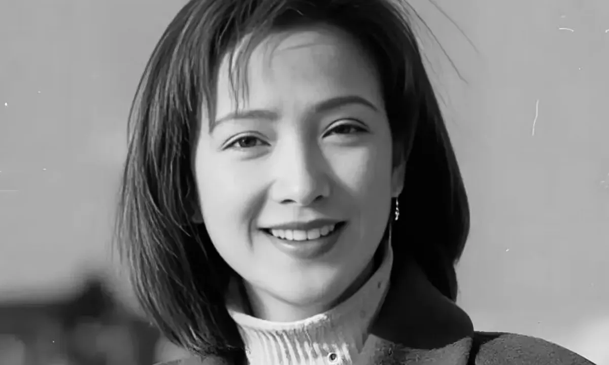 He Qing Meninggal Dunia - kbizoom.com