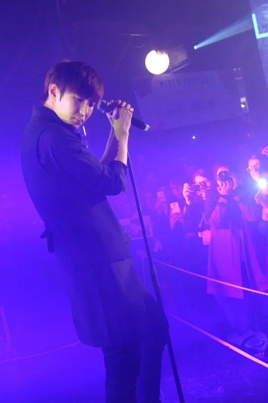 Penampilan VIXX di MIDEM. ©soompi.com