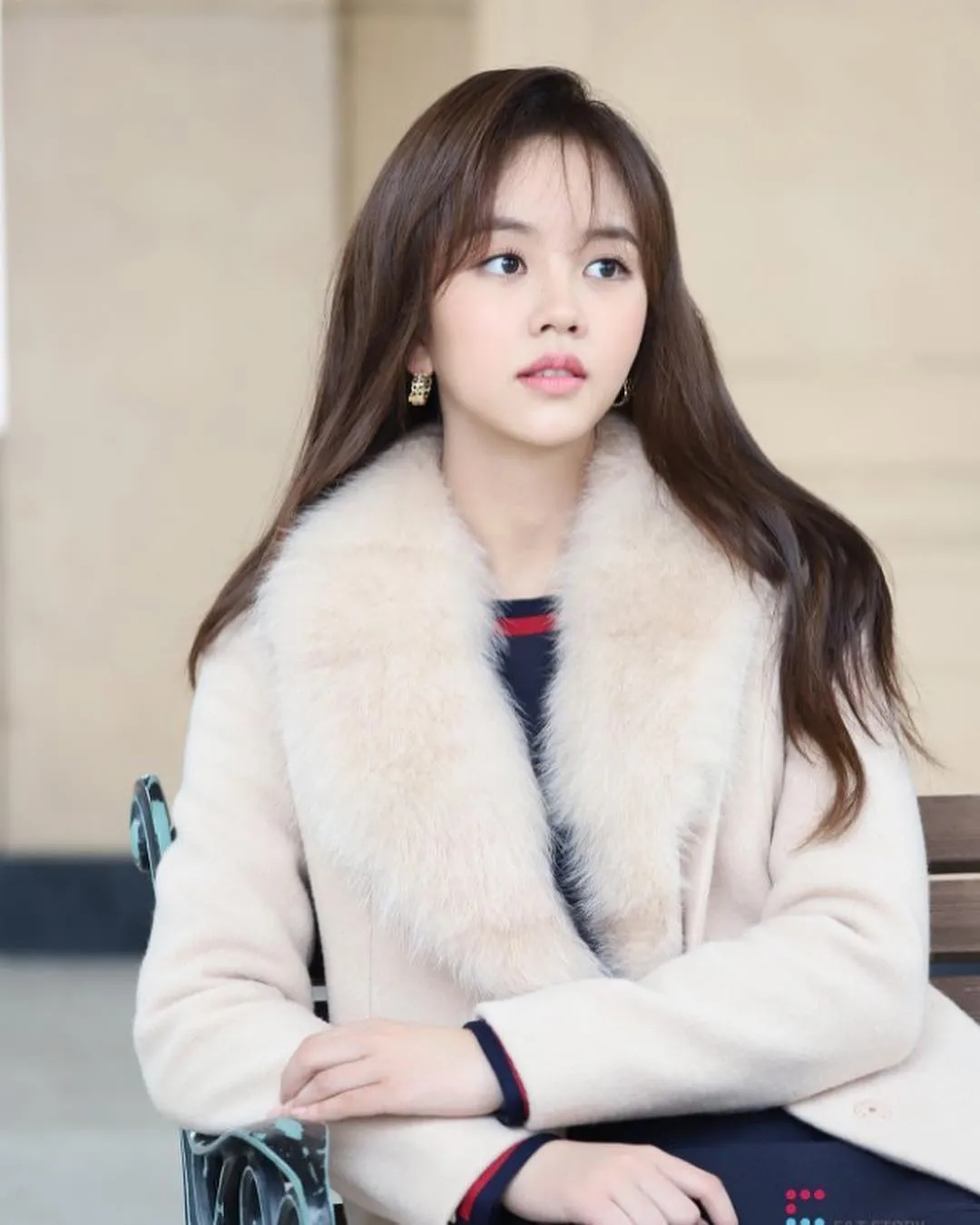 (credit: instagram.com/wow_kimsohyun)