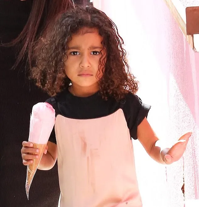 North West bantu Kim untuk atasi trauma © via dialymail.co.uk