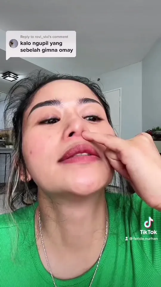 (credit: Instagram.com/farida.nurhan/)