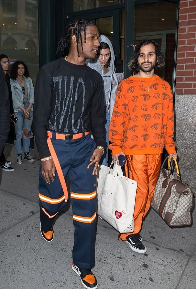 ASAP Rocky dan Kendall Jenner tertangkap kamera bersama lagi © via The Sun