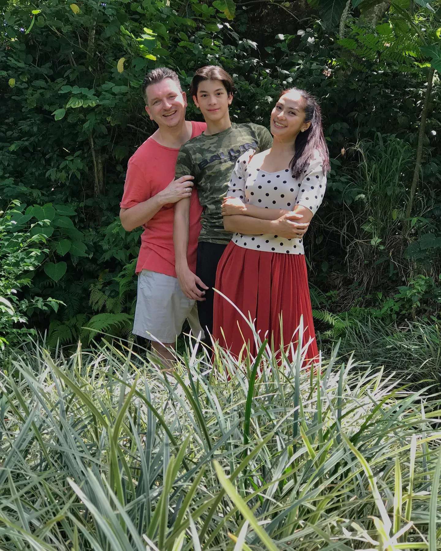 (credit: Instagram.com/maudykoesnaedi/)