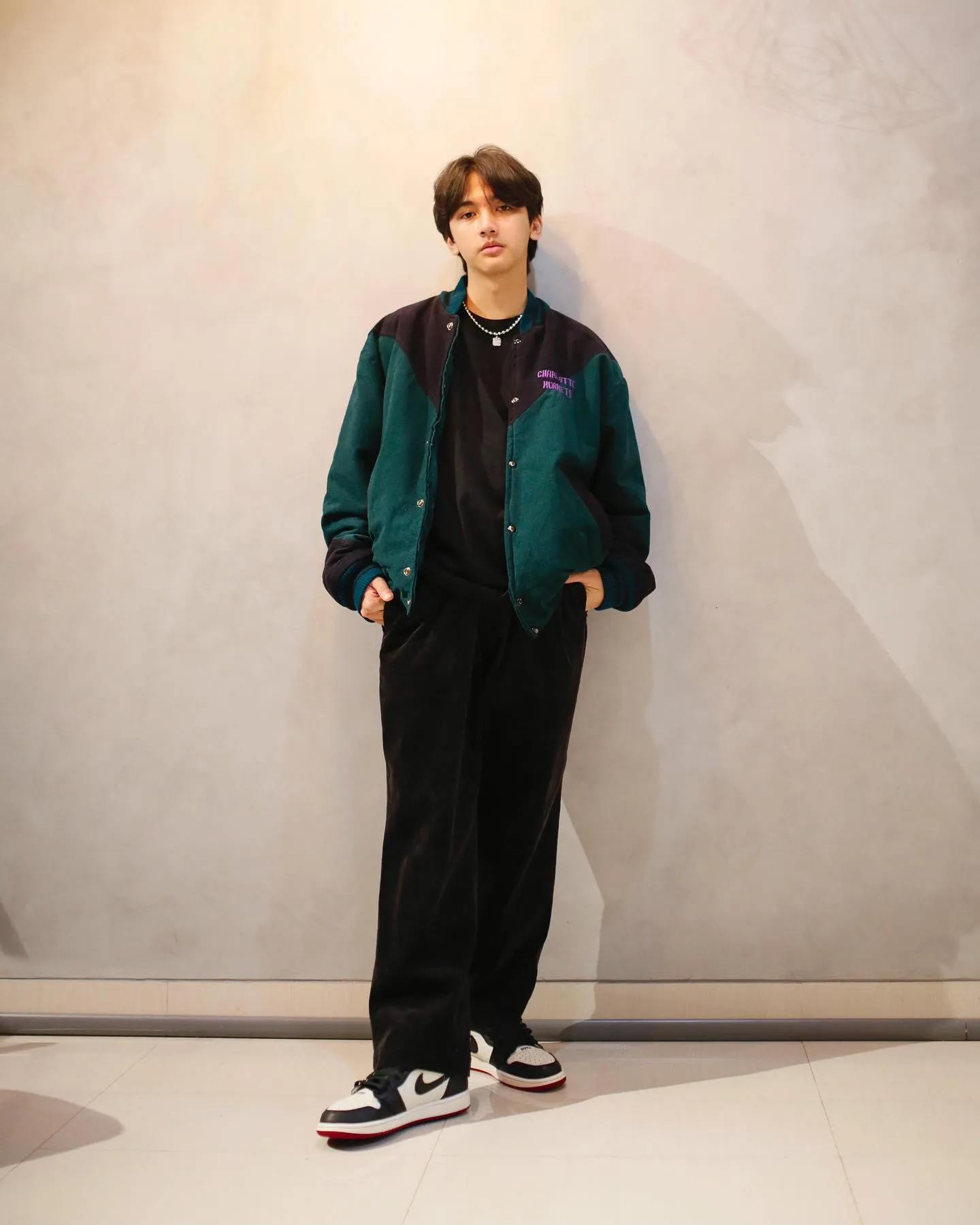 (credit: Instagram.com/ariirhamm/)