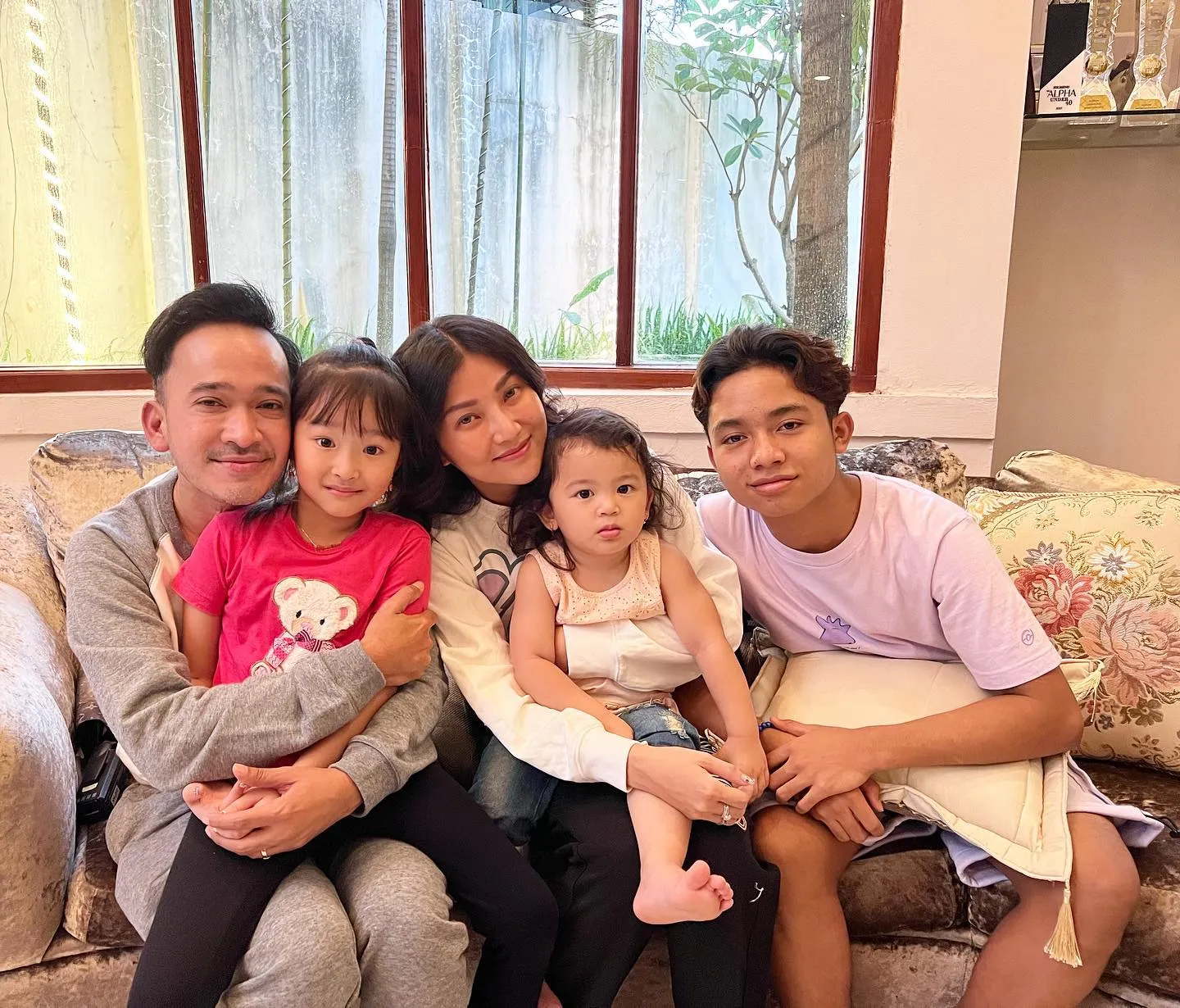 Makin Bahagia