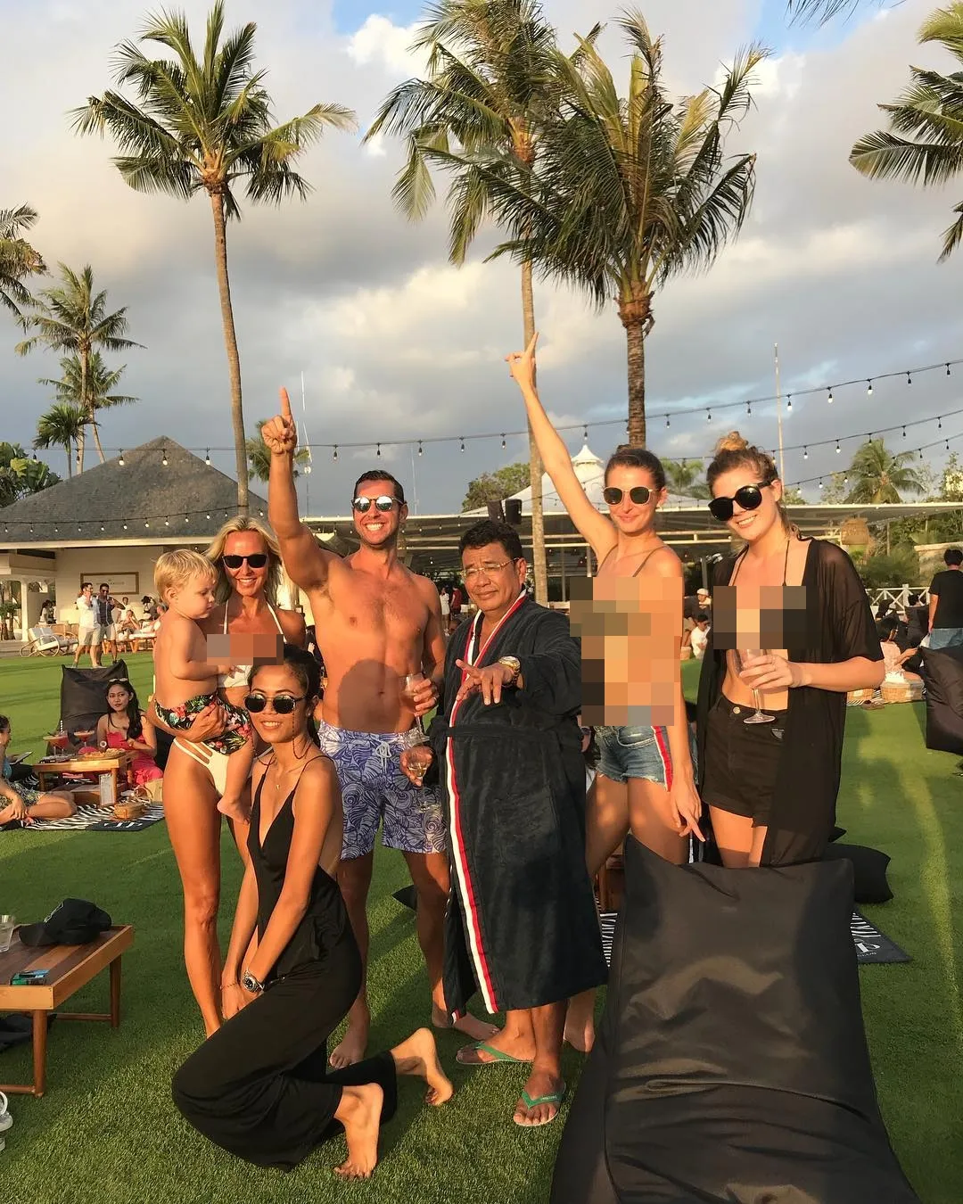 © hotmanparisofficial