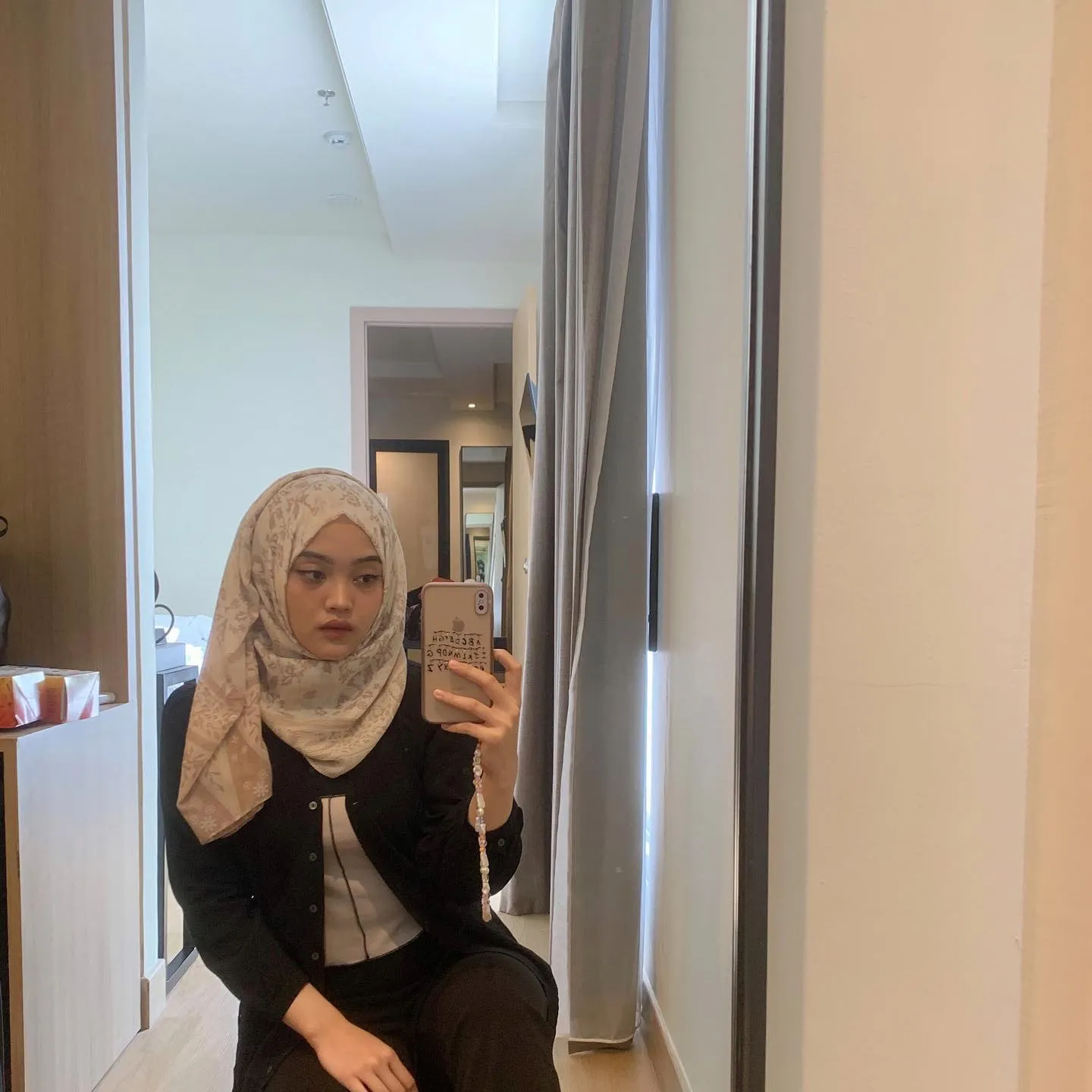 (credit: Instagram.com/putridelinaa/)