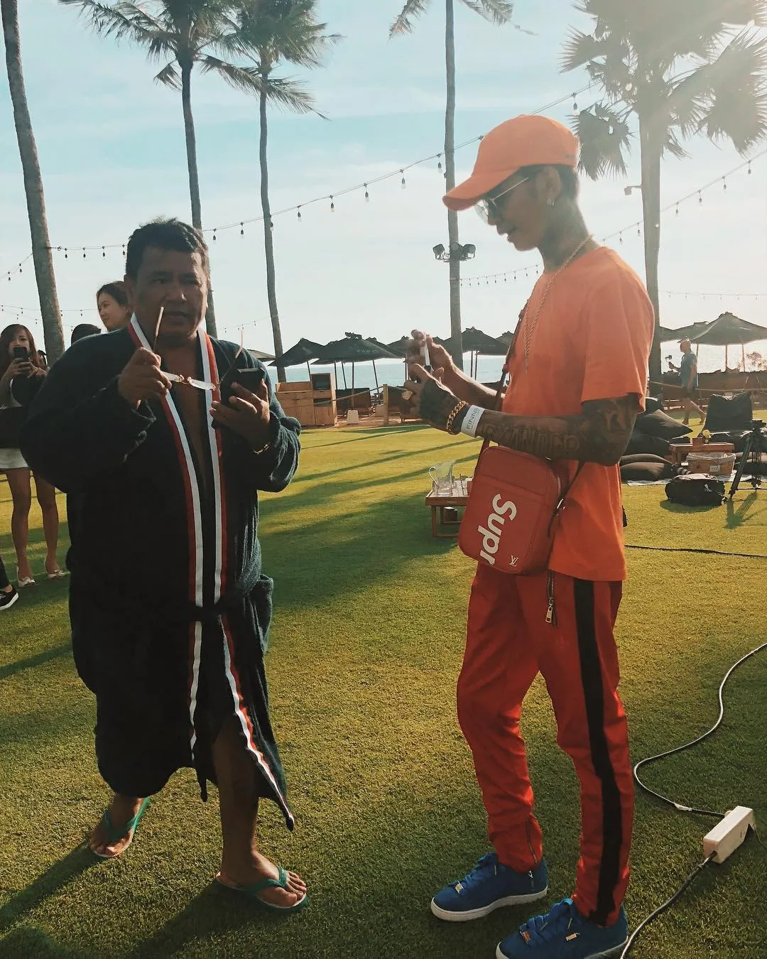 © hotmanparisofficial