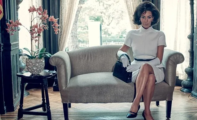 Kim Kardashian tanpak cantik di pemotretan terbaru © Interview Magazine