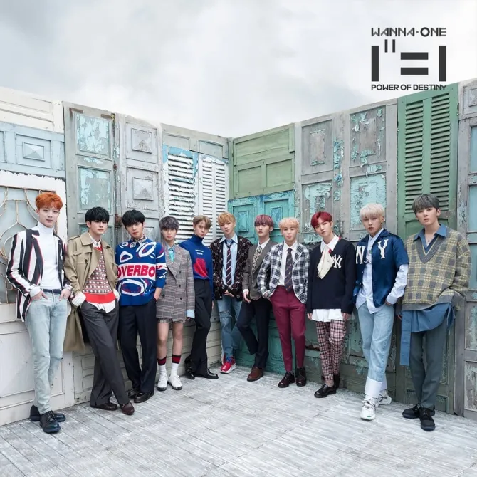Wanna One © instagram.com/wannaone.official