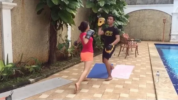 Irish Bella menjaga bentuk tubuhnya dengan rajin olahraga © Instagram.com/_irishbella_