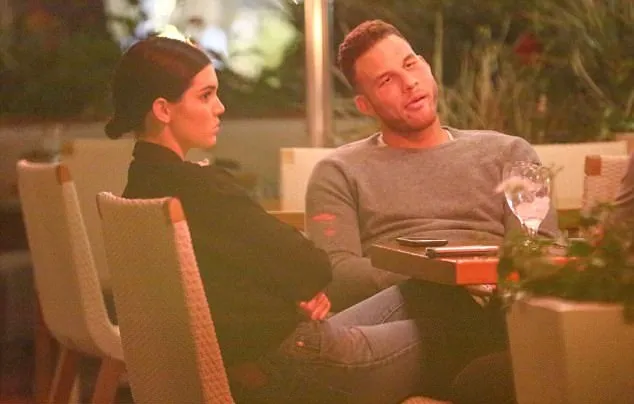 Kendall dan Blake ketahuan kencan © dailymail.co.uk