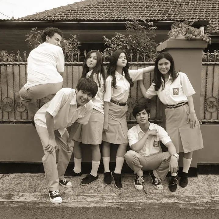 (credit: instagram.com/filmdilan1991)