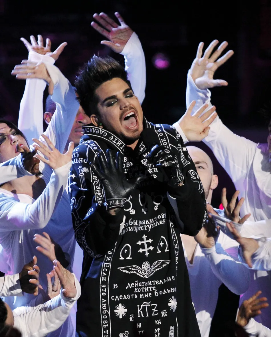 Adam Lamert mengaku gay @ifashiontimes