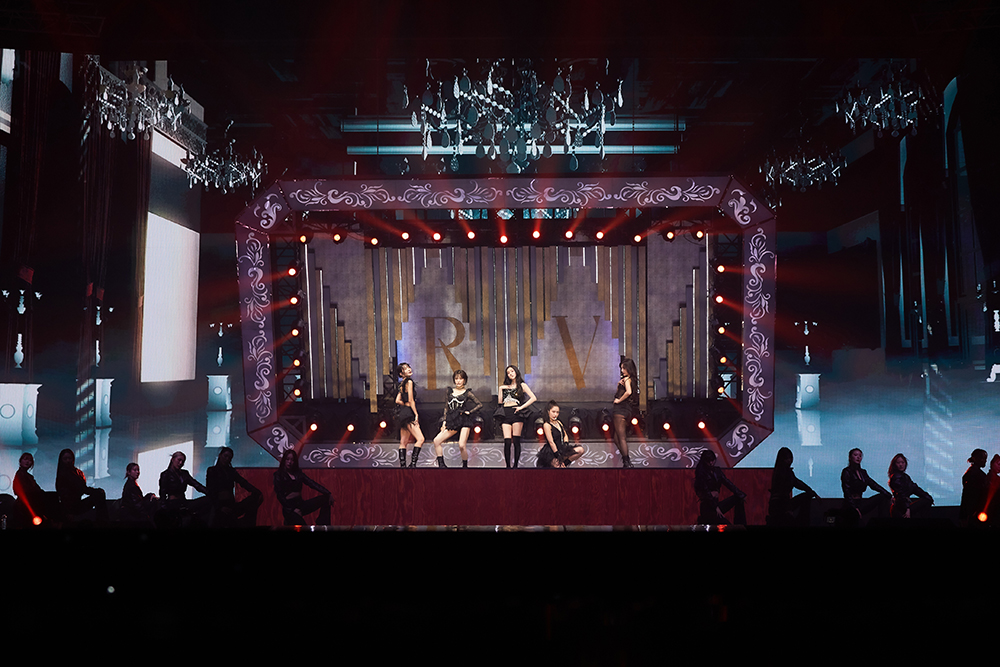 Konser RED VELVET bertajuk ‘Red Velvet 4th Concert: R to V’ / Credit Foto: SM Entertainment Indonesia
