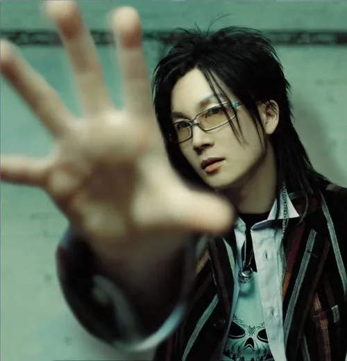 Seo Taiji menyukai sosok wanita unik dan feminin. ©soompi.com