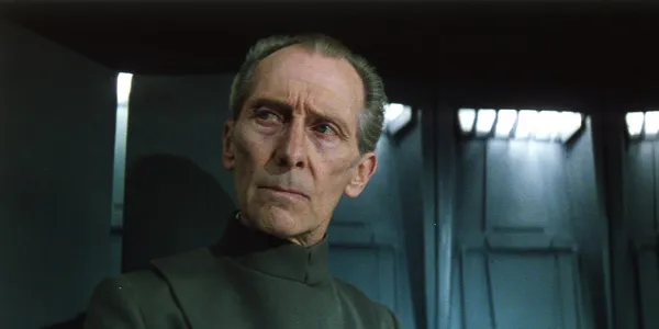 General Tarkin yang ada dalam ROGUE ONE sebenarnya hanyalah rekayasa CGI © Lucas Film