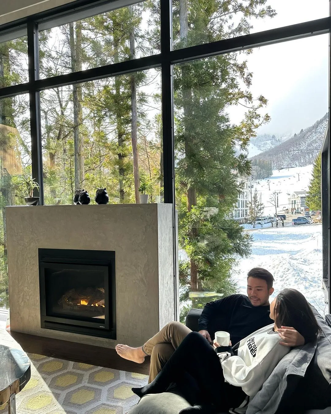 Potret Jessica Mila dan Yakup Hasibuan liburan di Jepang (credit: Instagram.com/yakuphasibuan/)