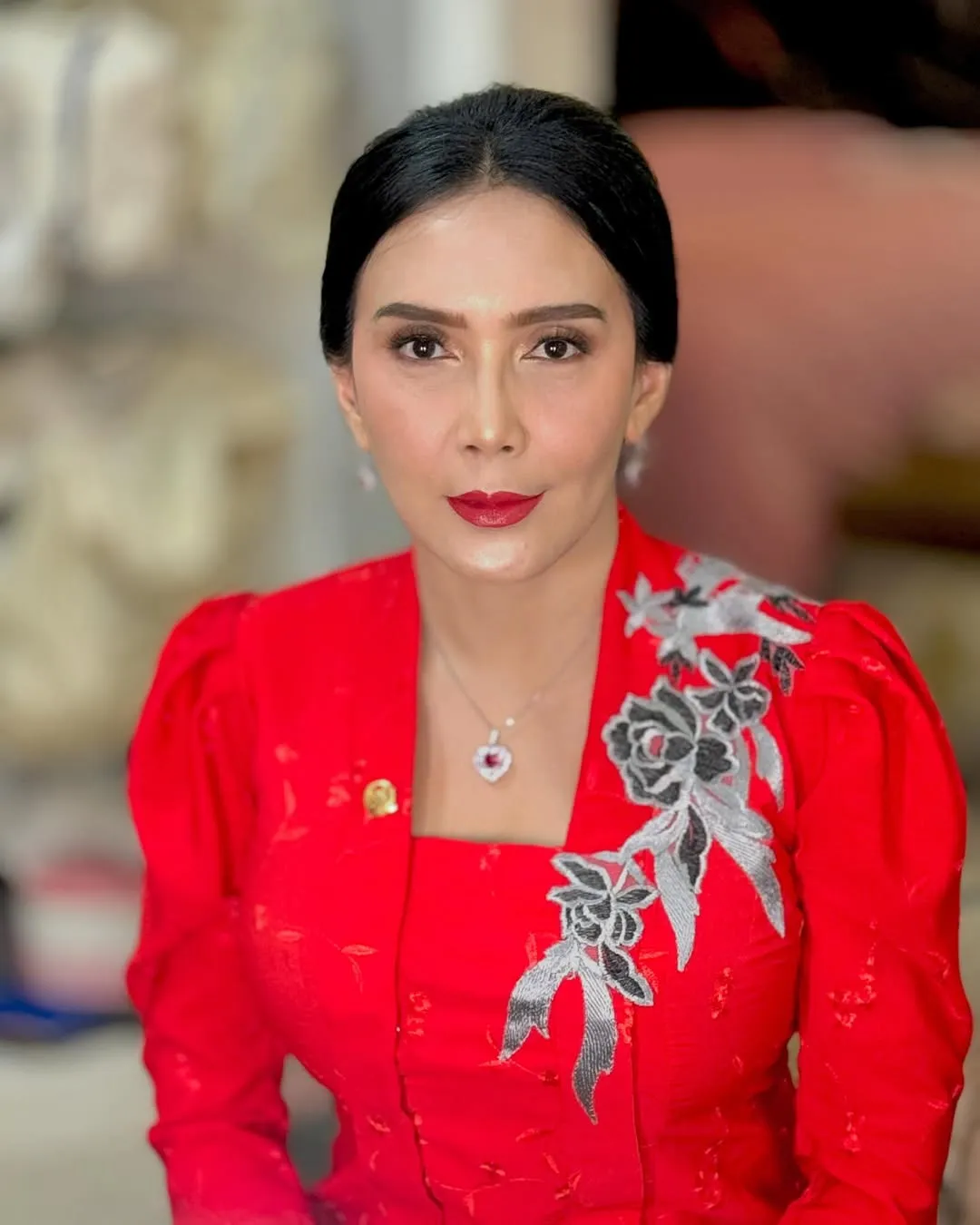Potret Rieke Diah Pitaloka yang tetap awet muda (credit: Instagram.com/riekediahp/)