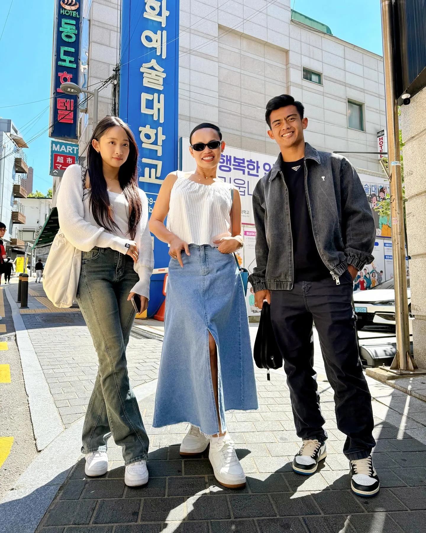 Potret Dita Karang dan Pratama Arhan yang sama-sama tinggal di Korea (credit: Instagram.com/wanda_haraa/)