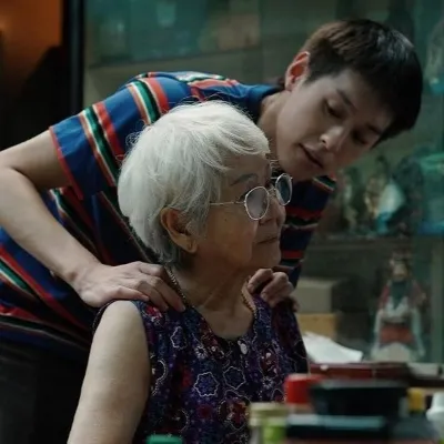 5 Rekomendasi Film tentang Nenek dan Cucu yang Mengharukan, Awas Bikin Nangis