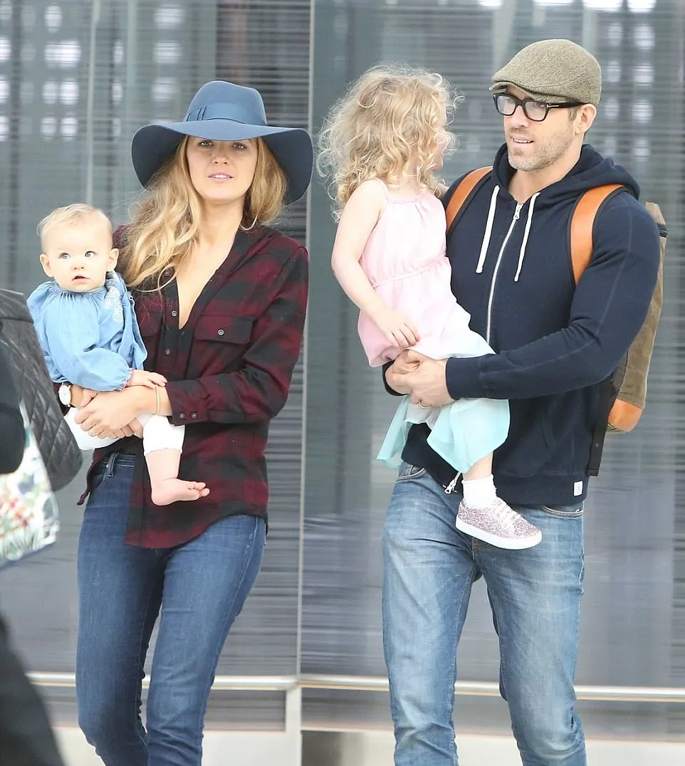 Blake dan Ryan terlihat begitu harmonis © via dailymail.co.uk