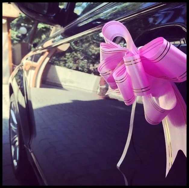 Mobil baru Alia Bhatt. @indiawest