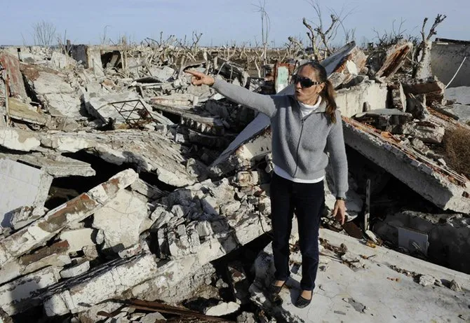 Villa Epecuen, desa wisata yang ditinggal karena pernah terendam banjir bandang pada tahun 1985 © planet merdeka