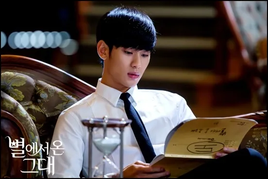 Kim Soo Hyun nampak begitu lembut namun kharismatik dalam drama Man From The Stars @mwave.interest.me