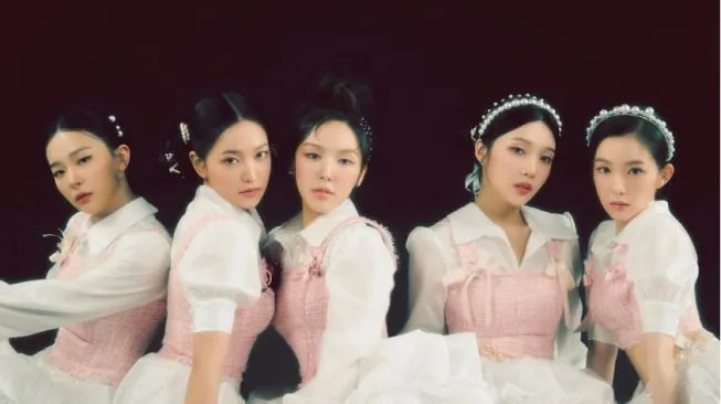 Red Velvet - BAMBOLEO
