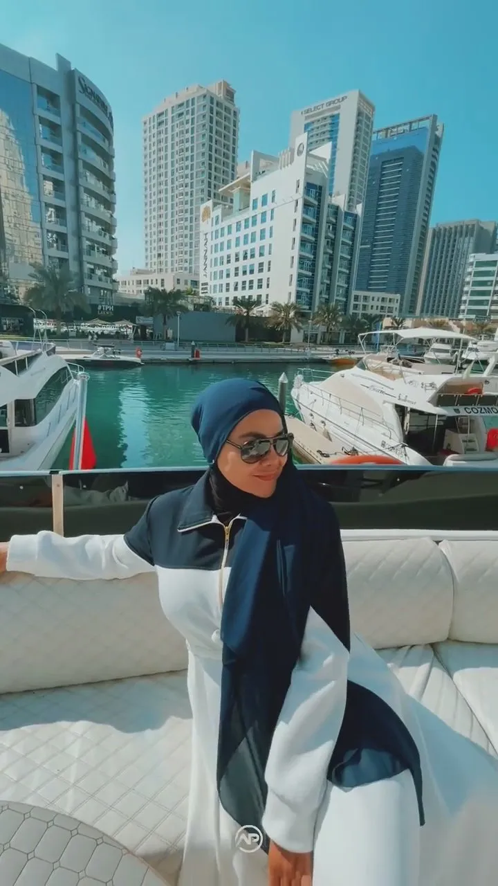 (credit: Instagram.com/queen_saritaabdulmukti/)