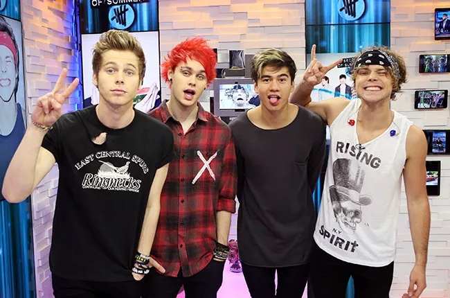 Jalani pemotretan untuk cover buku mereka @ billboard.com