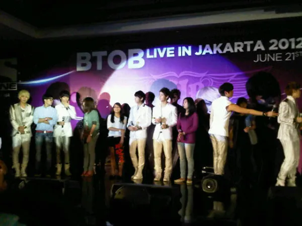 BTOB foto: @sundaymandarin