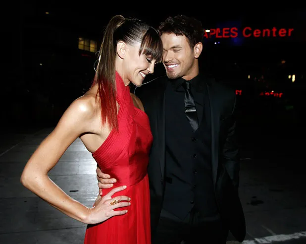 Kellan Lutz dan Sharni @digitalspy.co.uk